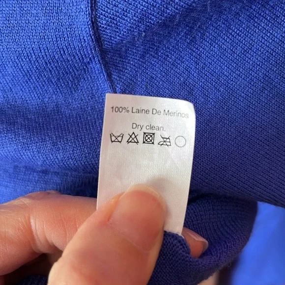 Like new J Crew blue merino wool lightweight turtleneck - Picture 10 of 12